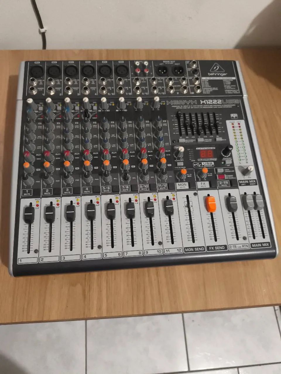 KIT DE SOM COMPLETO BLG + BEHRINGER  - Foto 4