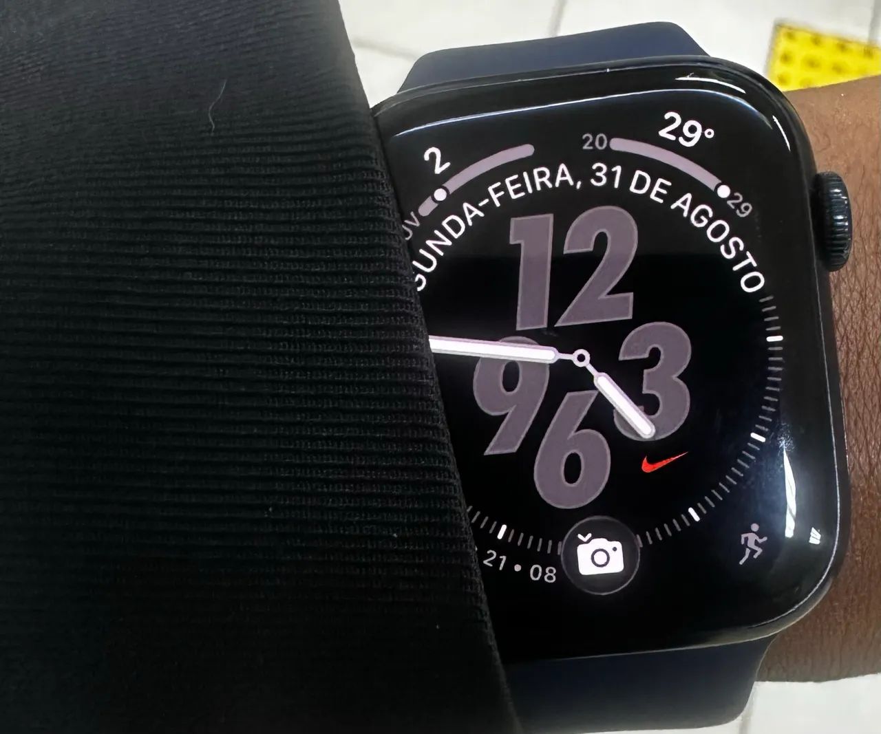 Apple Watch Séries 9 45mm GPS + Celular 