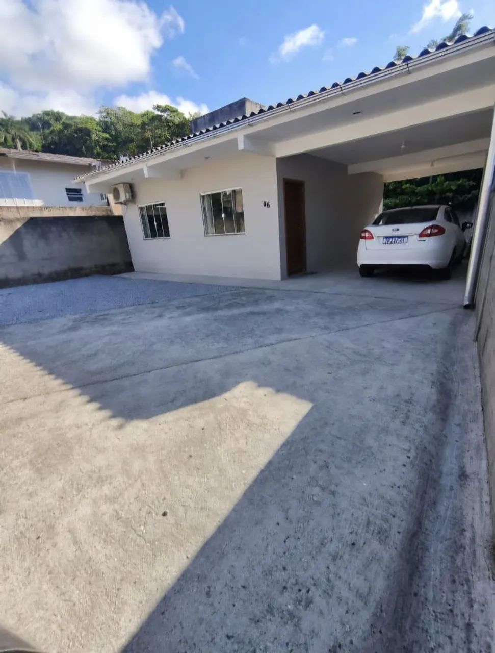 ALUGUEL ANUAL - NORTE DA ILHA | FLORIANÓPOLIS 
