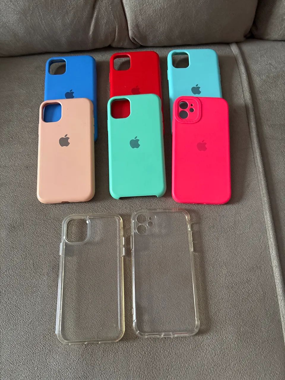 Vendo capas de iPhone 11 seminovas - Foto 2