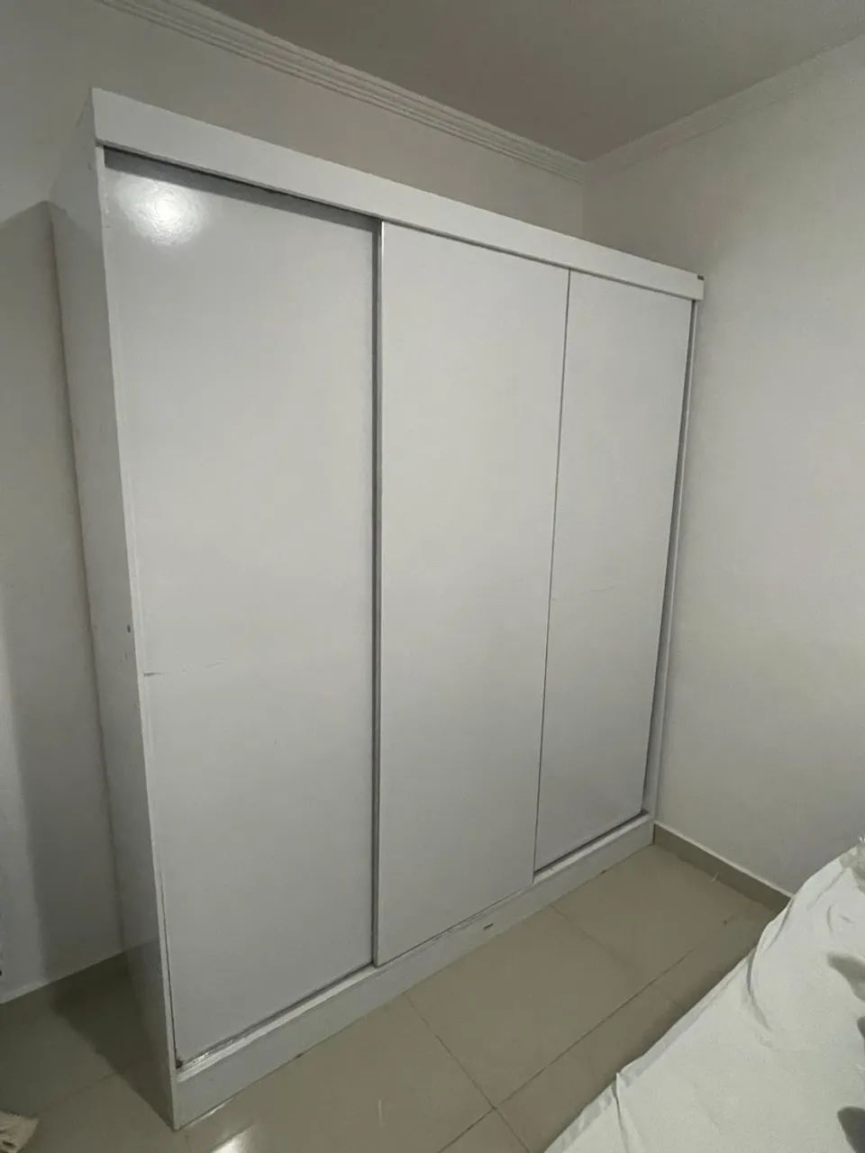 Vendo guarda-roupa  - Foto 2