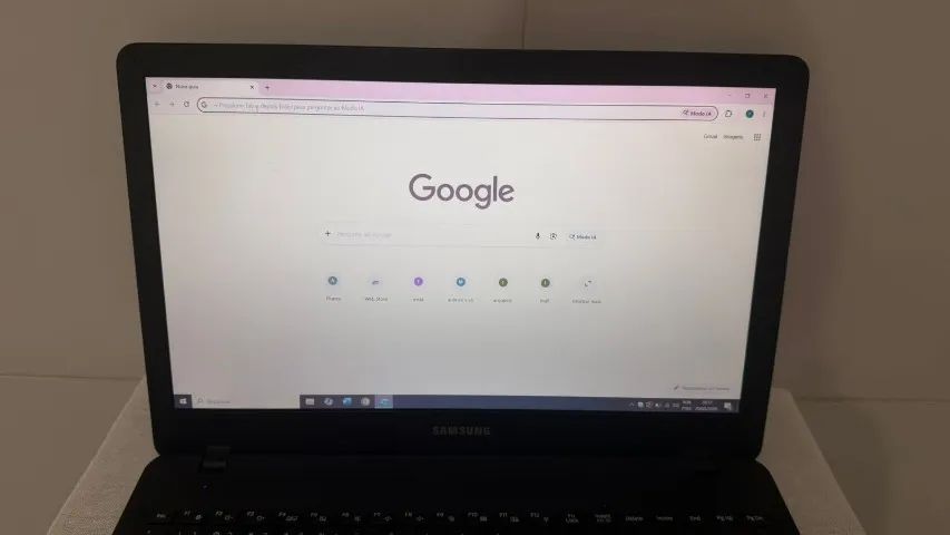 Notebook Samsung NP300E5K - SSD + Windows 10 64 Bits - Foto 4