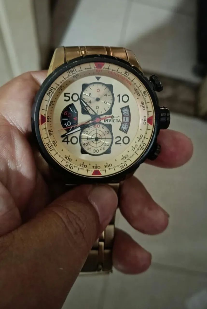 Invicta Aviator 