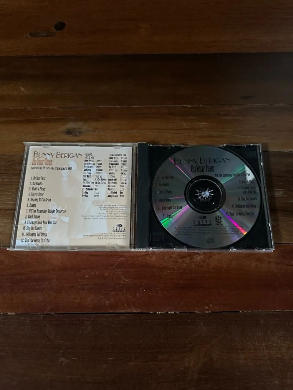 Bunny Berigan & His Orchestra - CD - On Your Toes - Foto 2