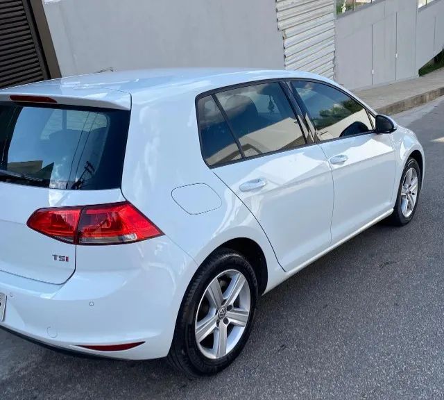 Volkswagen Golf Golf Comfortline 1.0 TSI Total Flex Mec. 2017
