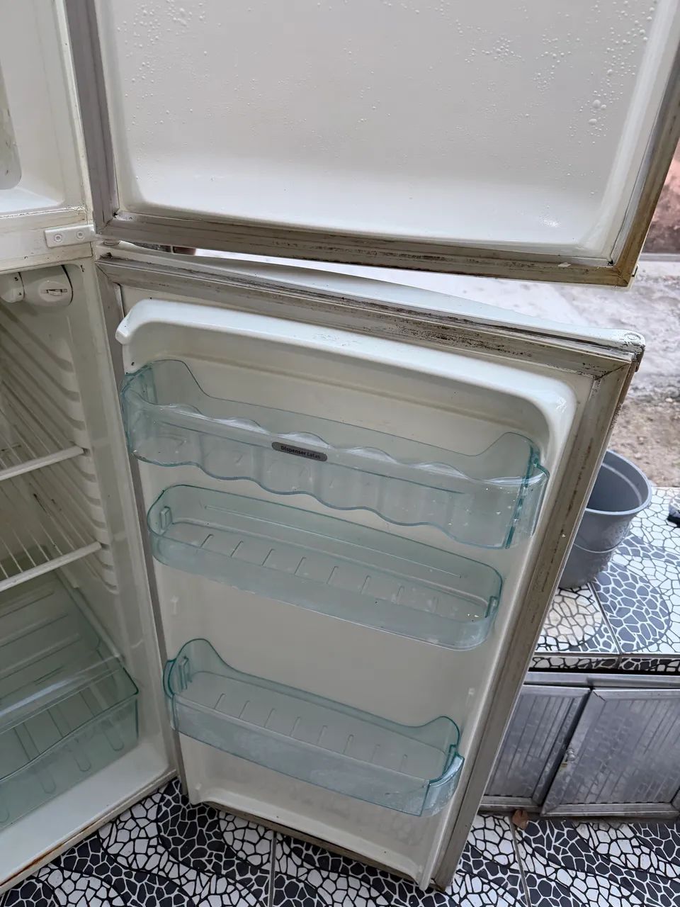 Geladeira Electrolux 260L duplex  - Foto 4