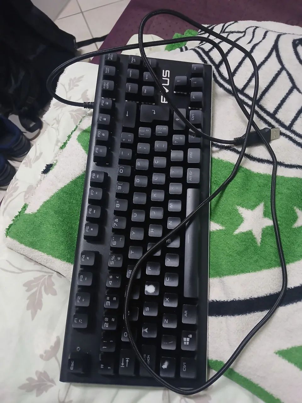 VENDO TECLADO MECANICO EVUS - Foto 3