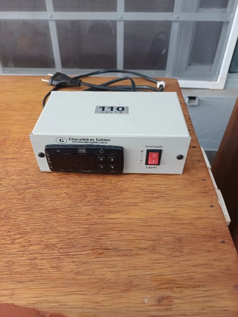 Chocadeira automática para 60 ovos de galinhas  - Foto 2