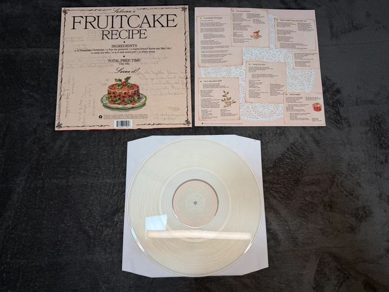 VINIL SABRINA CARPENTER - FRUITCAKE (MILKY CLEAR) - Foto 3