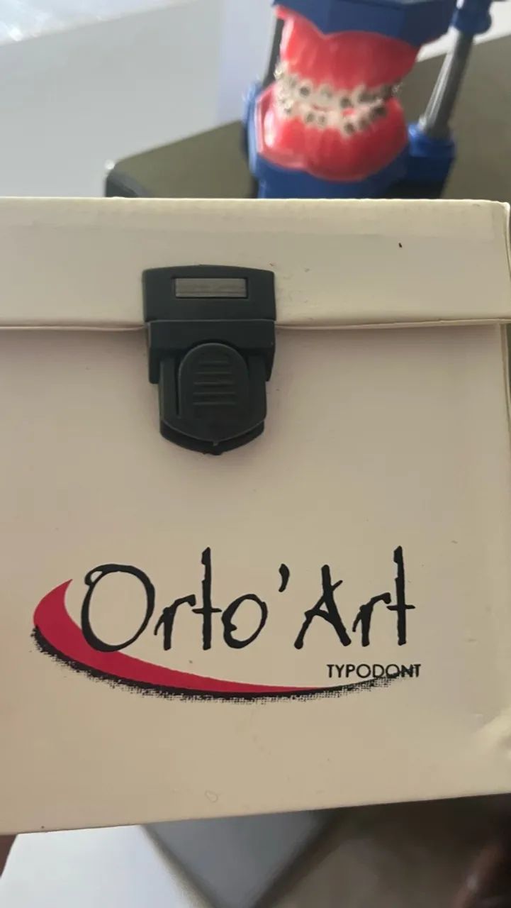 Manequim typodont de orto