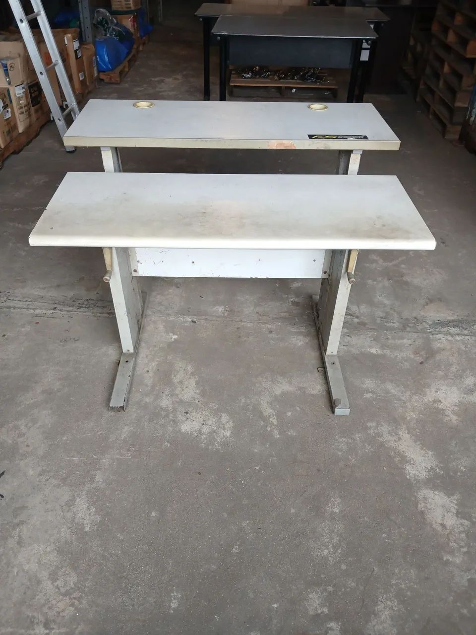 Mesa, cadeira, computador, estação de trabalho. - Foto 4