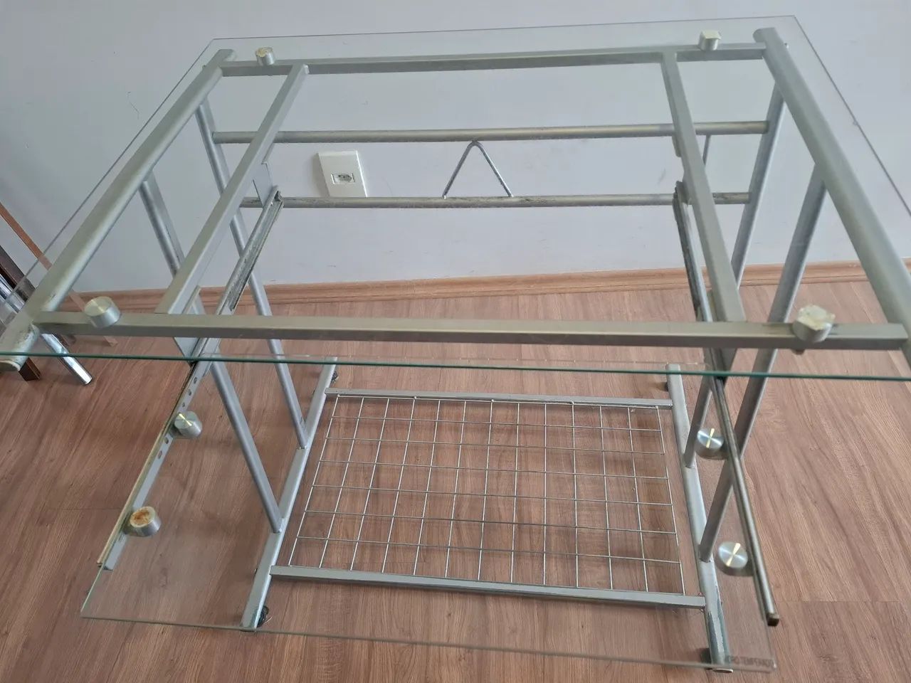 Mesinha de computador - Foto 3