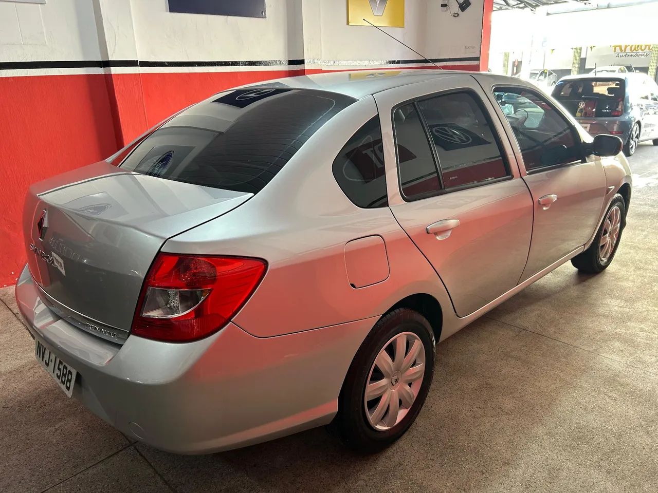 Renault Symbol Expression Hi-flex 1.6 16V 4P 2011 - Foto 4