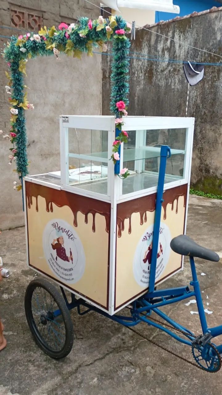 Triciclo para doces e salgados 