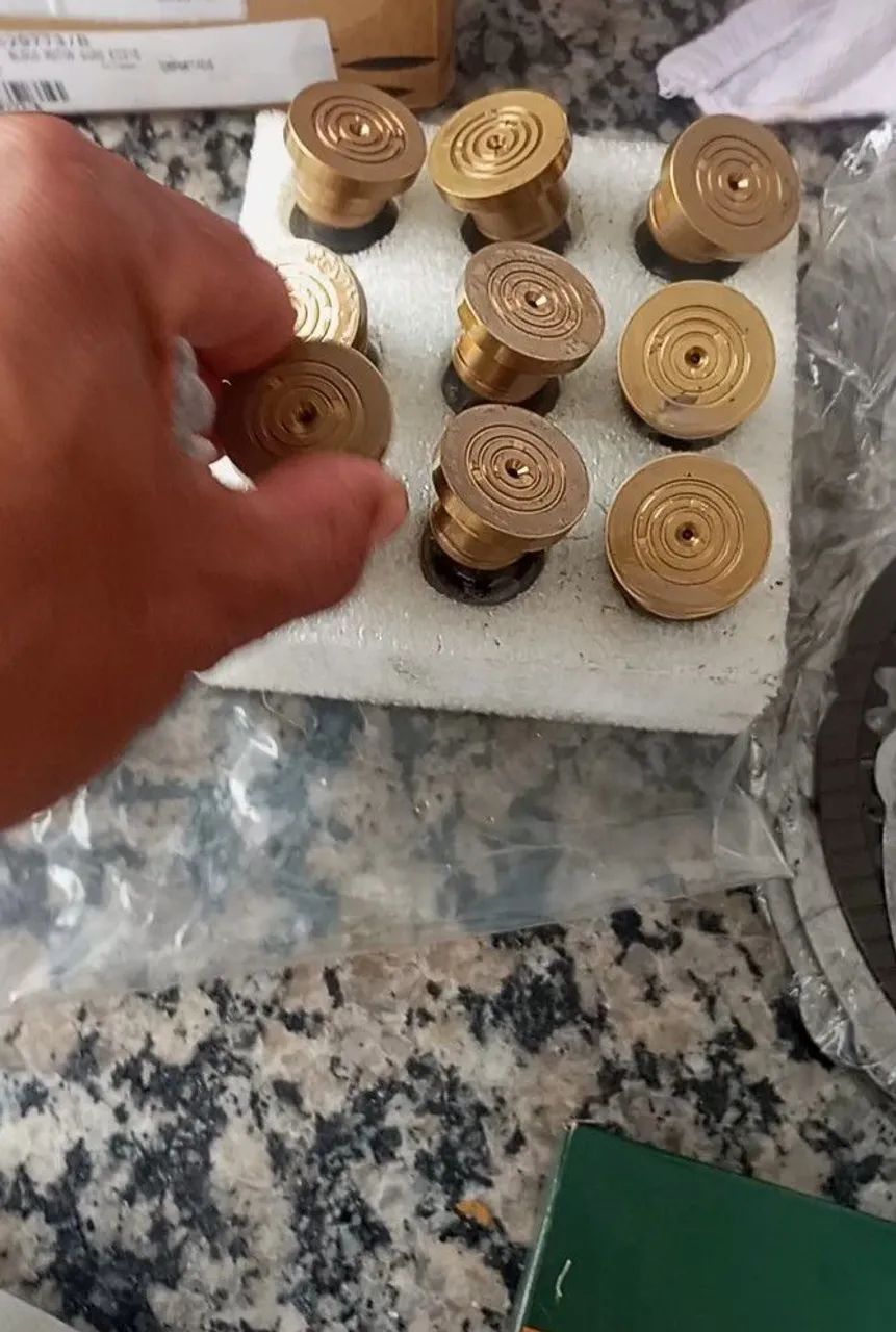 Vendo Peças do motor de giro da escavadeira volvo   - Foto 3