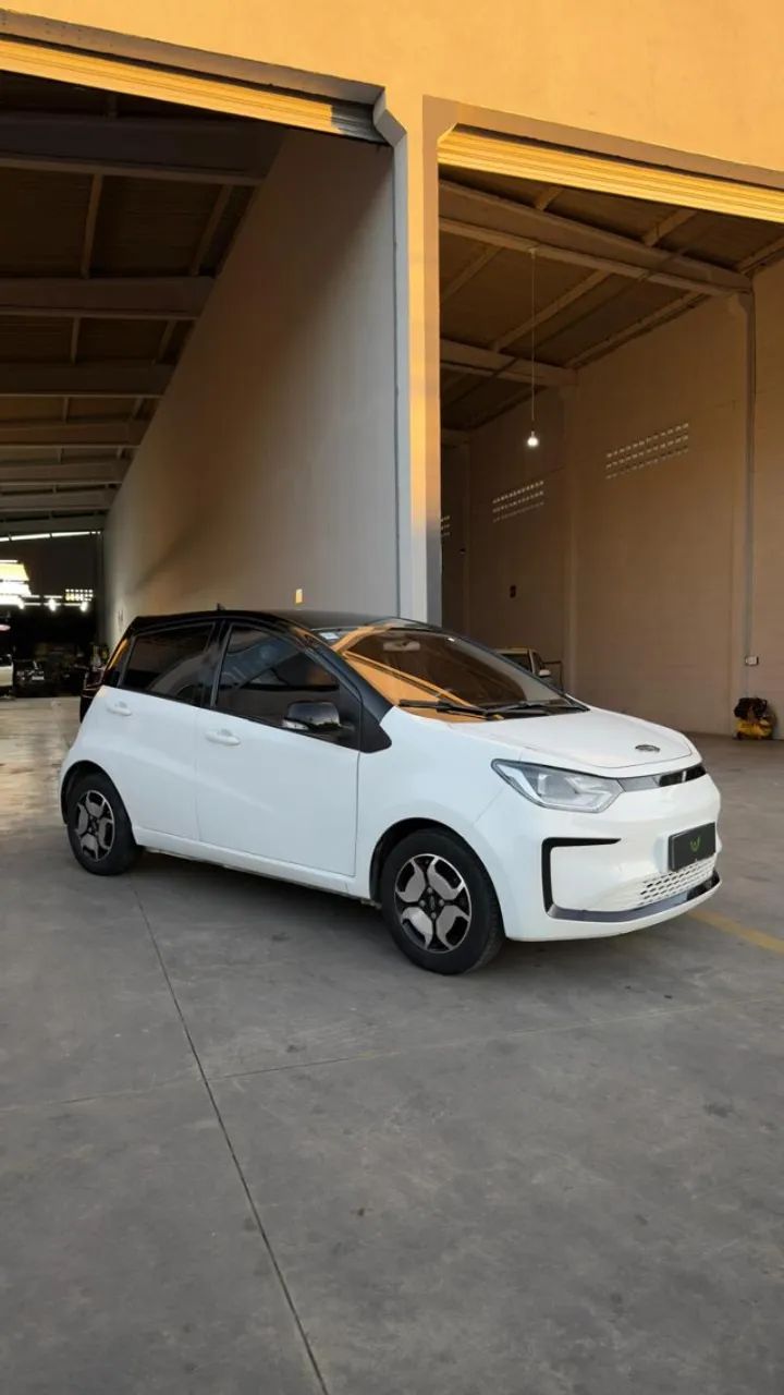 JAC E-JS1 62cv 5P Aut. (elétrico) 2023 - Foto 2