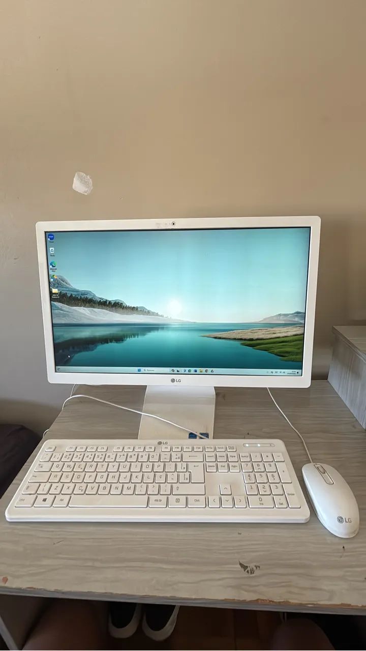 Computador LG ALL-IN-ONE 22V280 - Foto 2