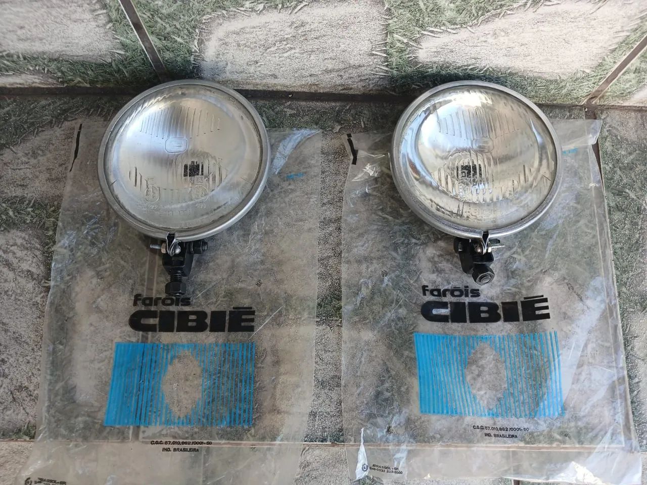 Farol milha Fusca opala Escort gol
