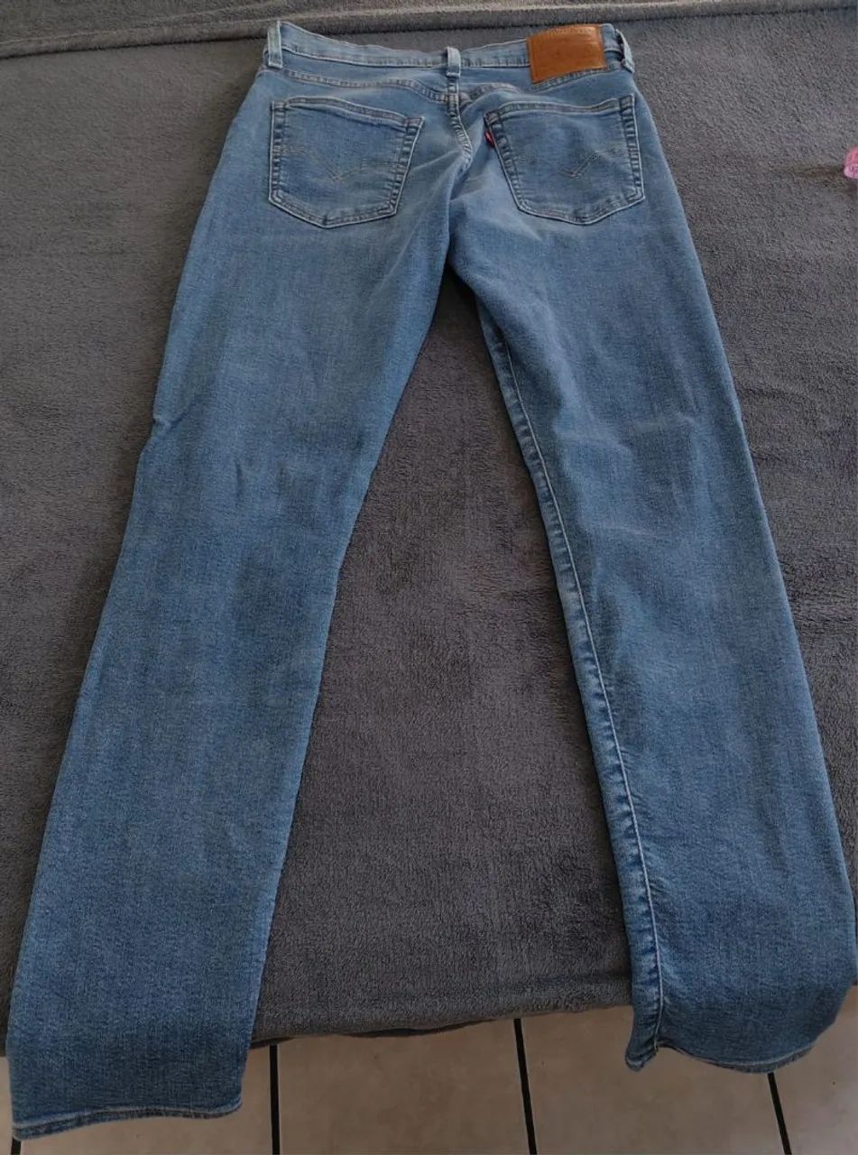 Calça jeans Levi's 512 slim taper destroyed 40 - Foto 2