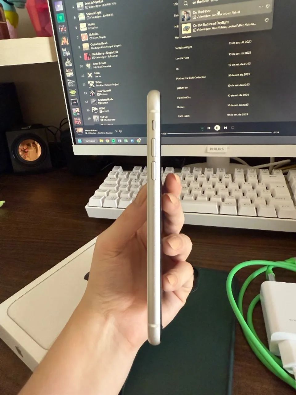 Iphone 11 64GB com caixa e carregador - Foto 4