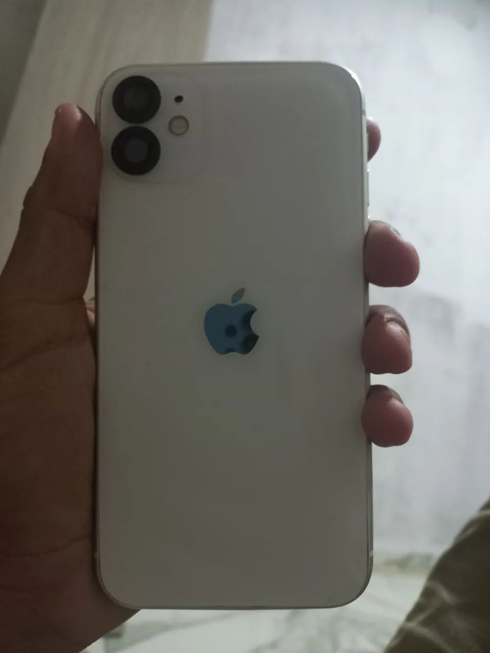 IPhone 11 Branco  - Foto 2