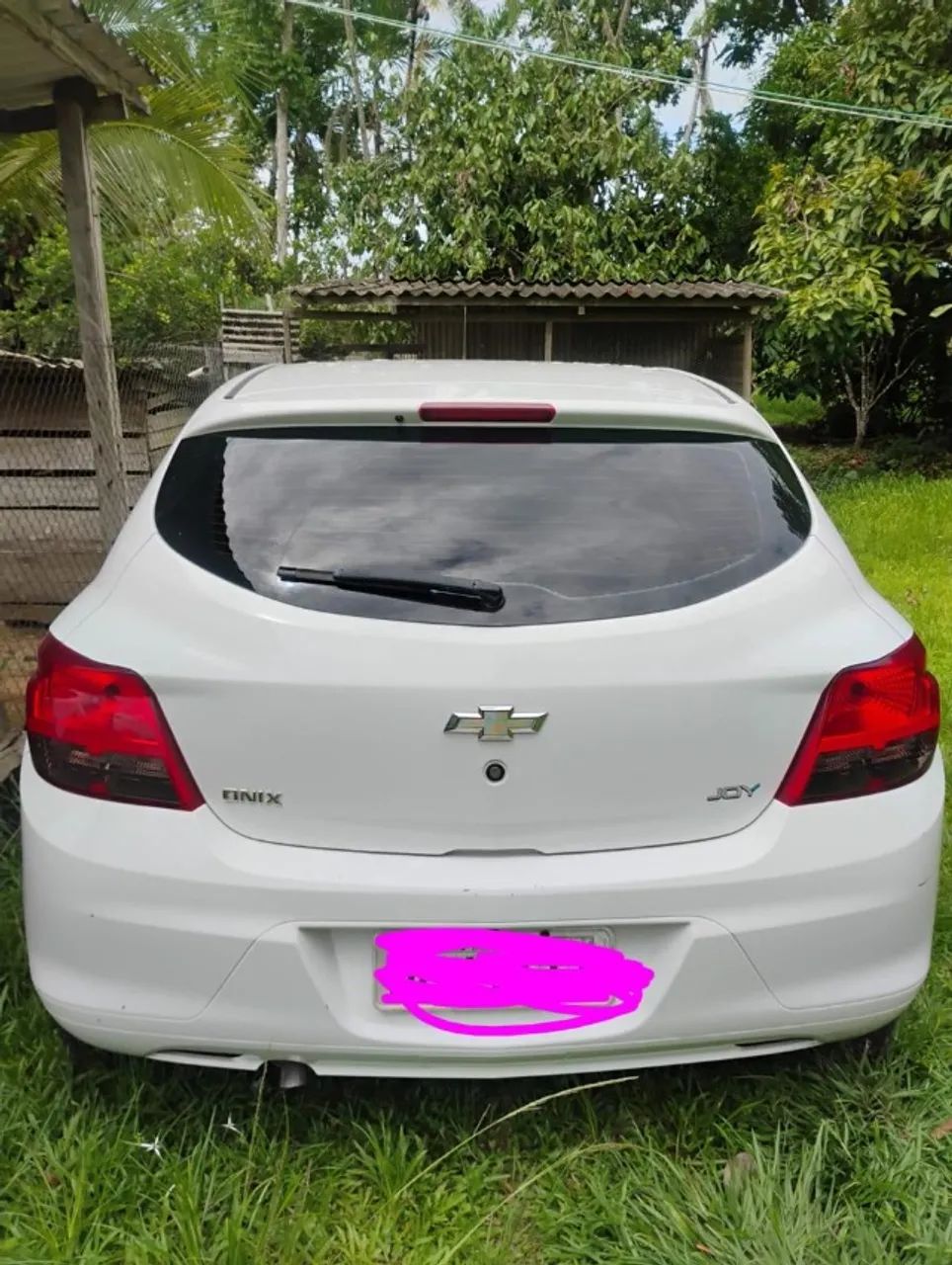 Chevrolet Onix JOY Hatch 1.0 8V Flex Mec. 4P 2019 - Foto 4