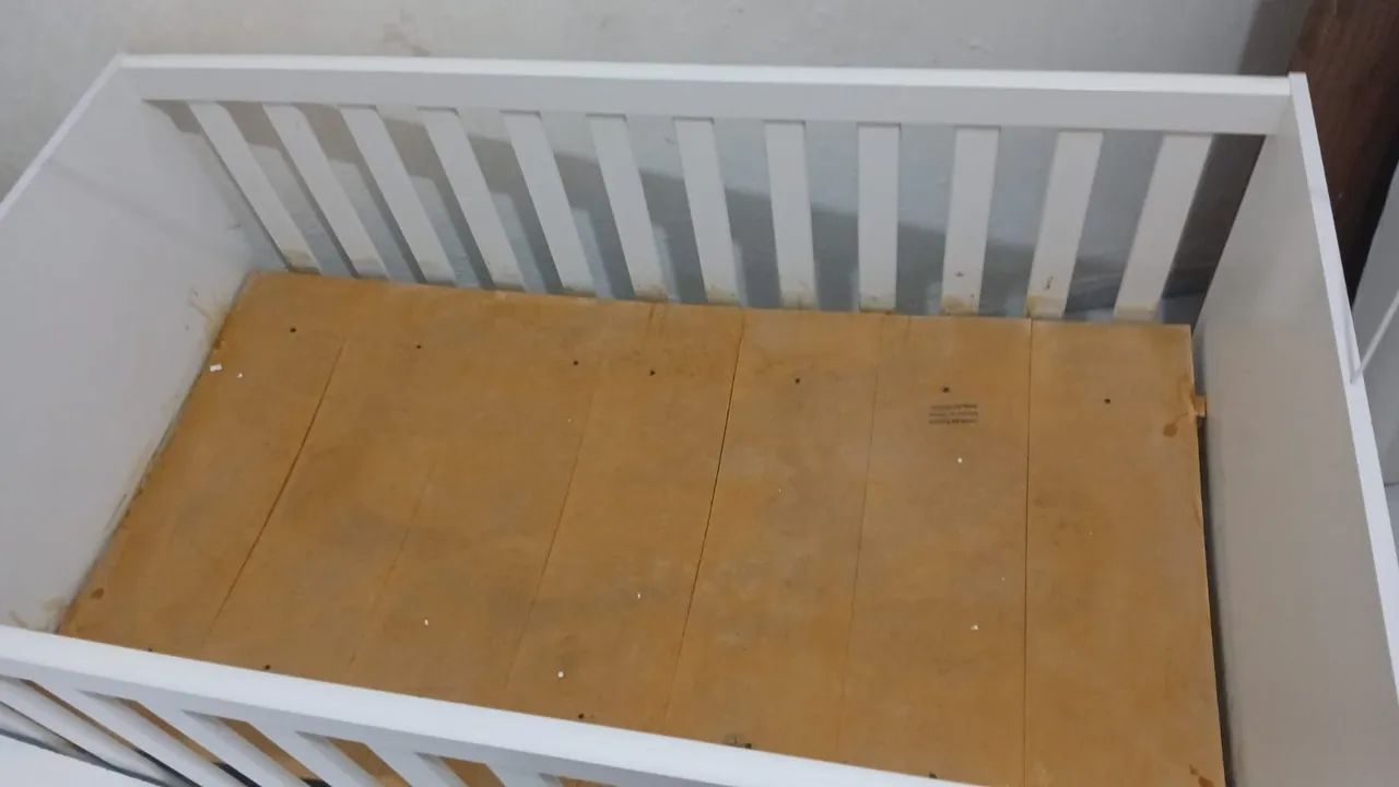 Berço e colchão  - Foto 5
