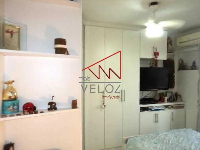 Apartamento : / Residencial / Catete