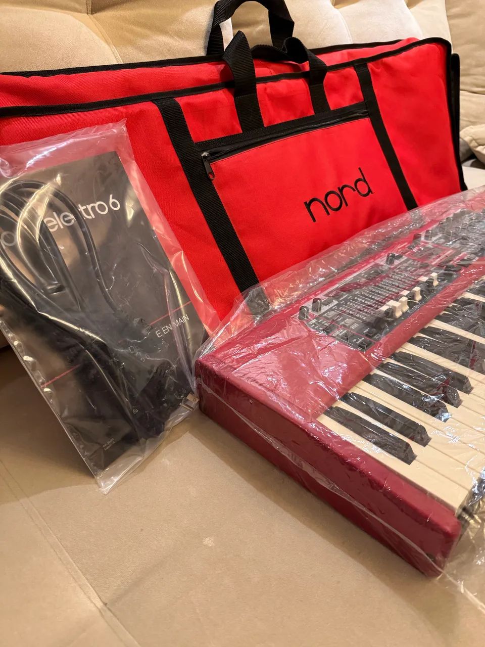 NORD ELECTRO 6D 61 - NOVO ( ZERO )  - Foto 5