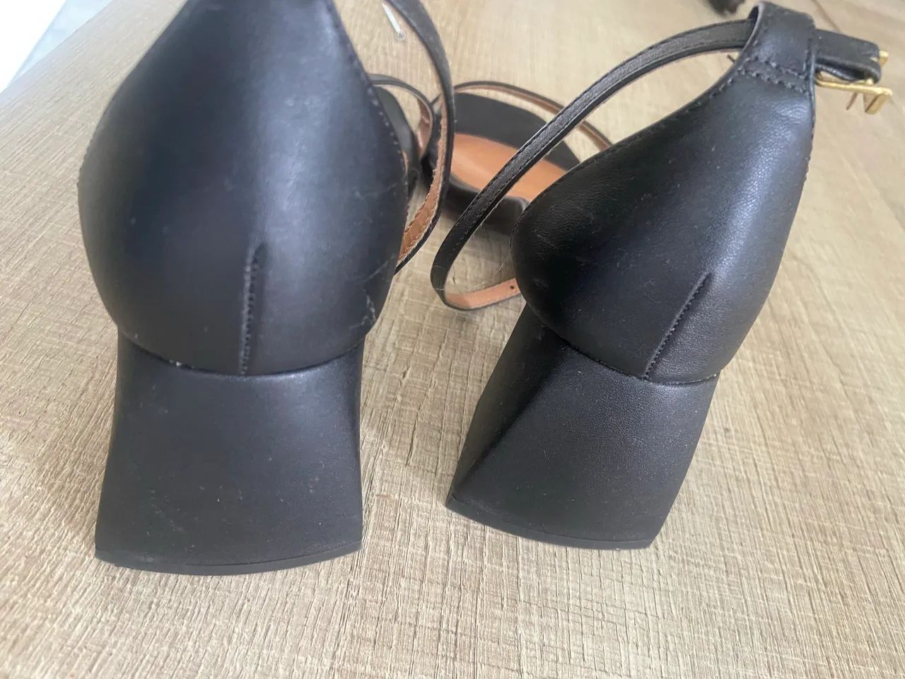 Vendo Sandália 37  - Foto 4