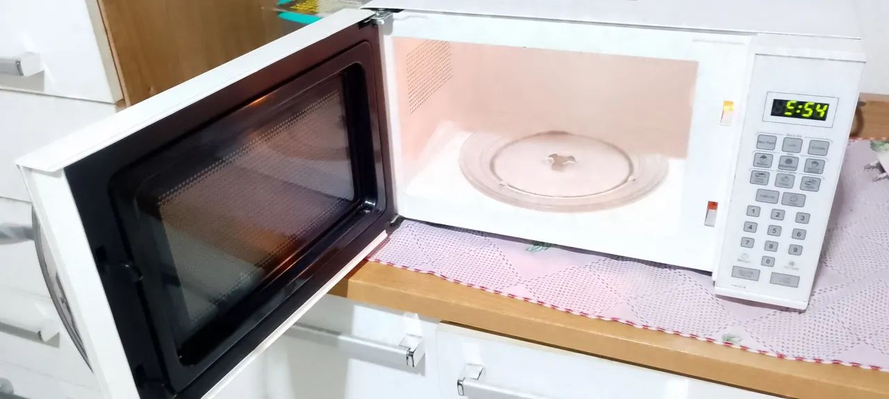 Microondas Philco 20 litros 110v - Foto 3