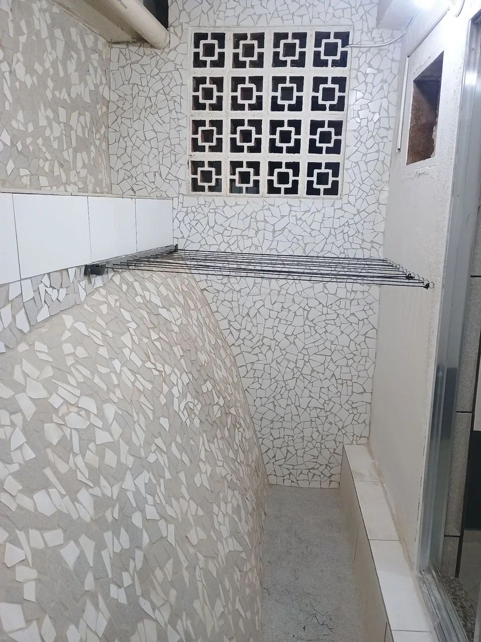 Casa 750 (Apenas solteiros/casais sem filhos e sem animais)