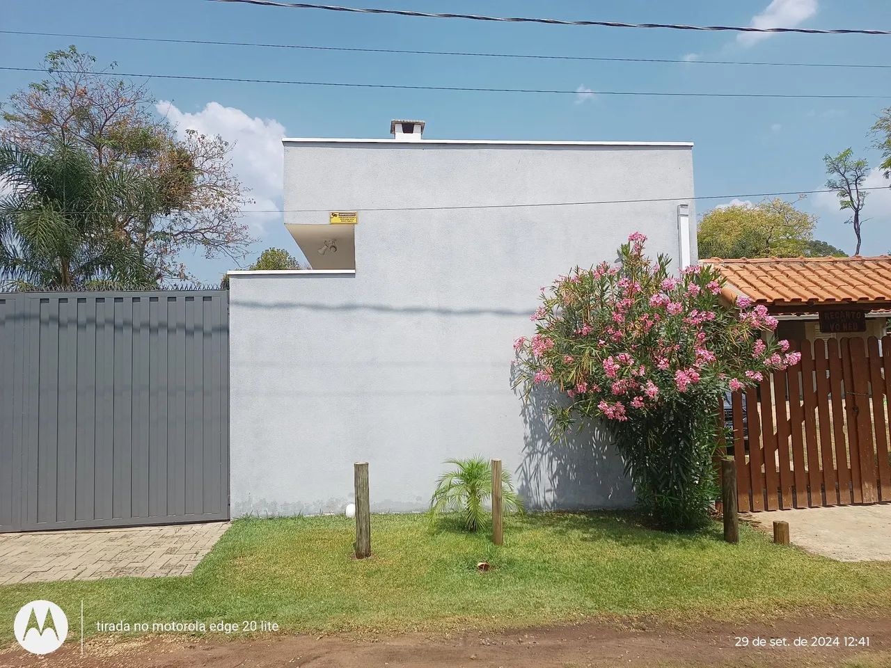 Terreno com área gourmet.