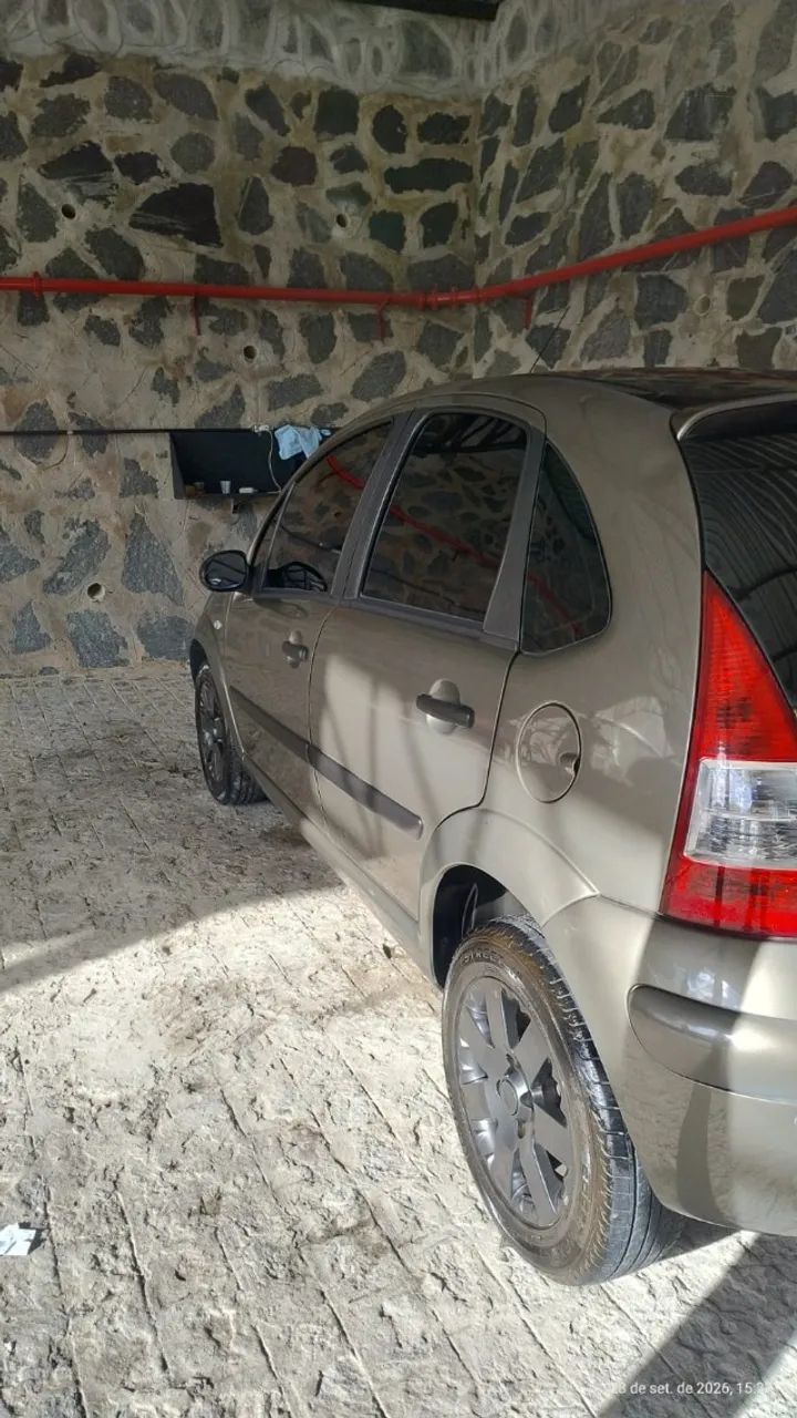 Citroën C3 GLX 1.4/ GLX SONORA 1.4 FLEX 8V 5P 2012