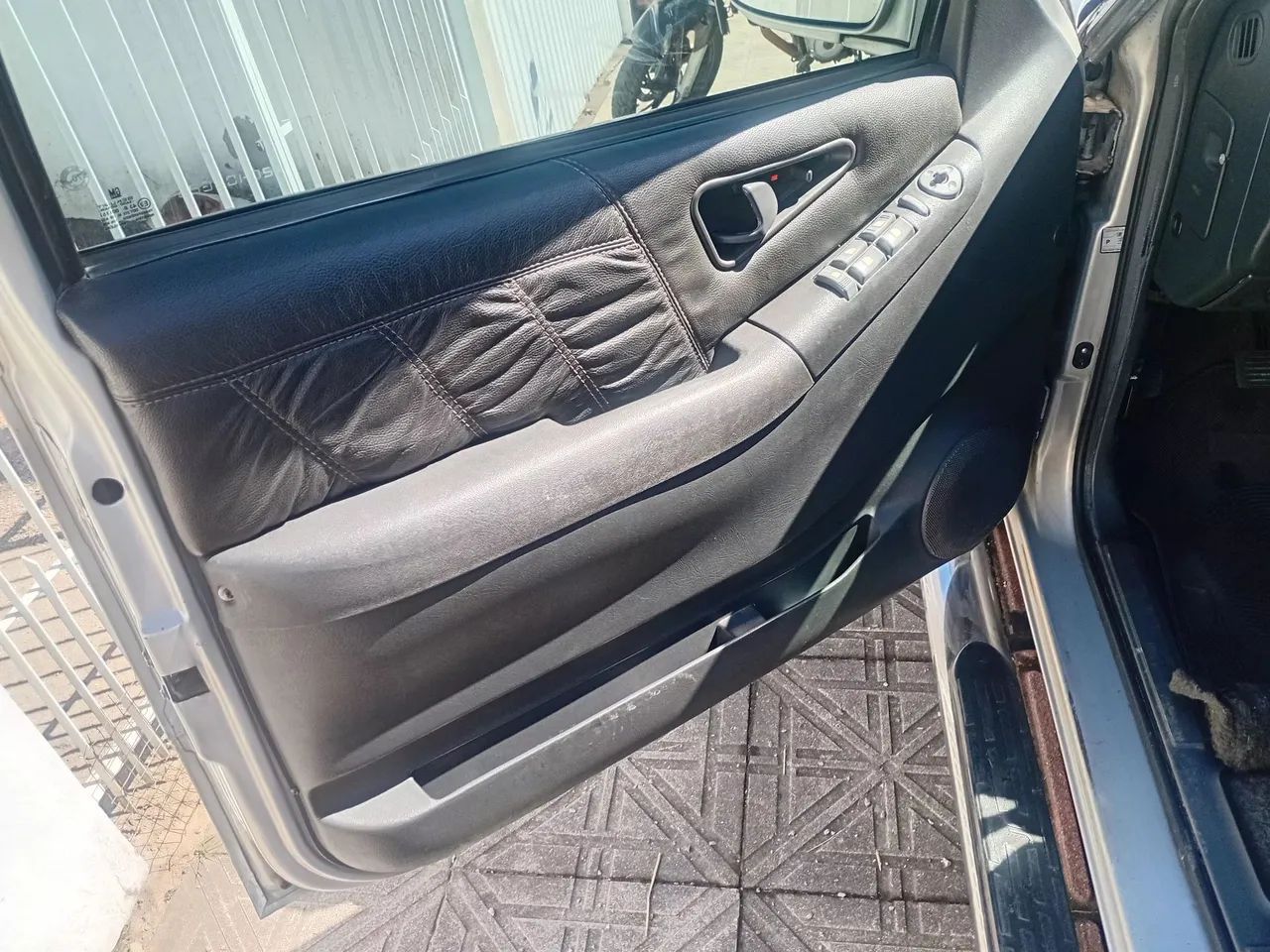 Chevrolet S10 S10 Blazer 2.4 MPFI 8V 128cv 4p 2002