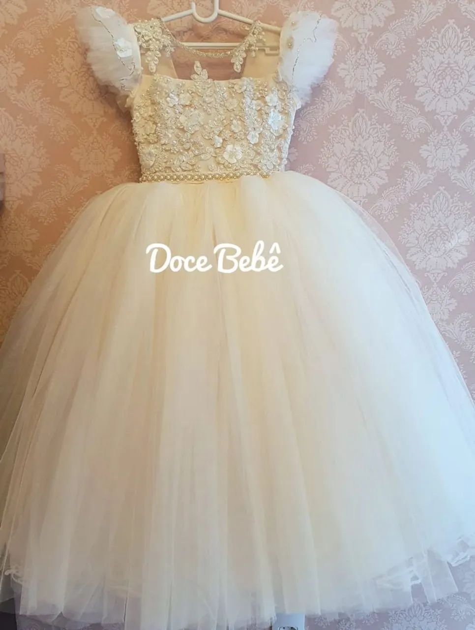 Vestido de formatura ABC. Para meninas de seis anos. 1