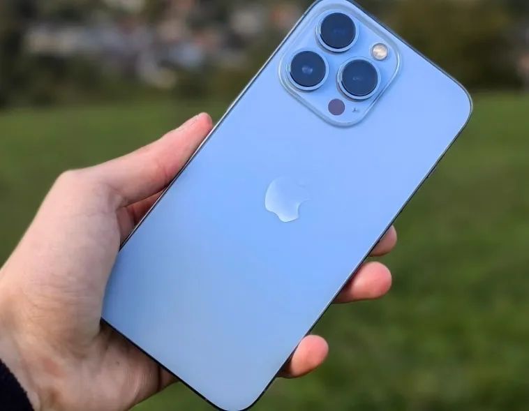 iPhone 13 Pro azul 