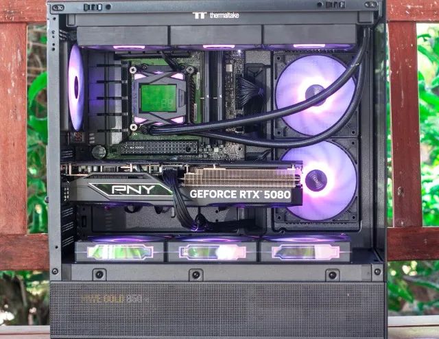 9800X3D - 32GB - RTX 5080 - Foto 4