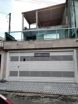 Vende 2 sobrados com 5 quartos