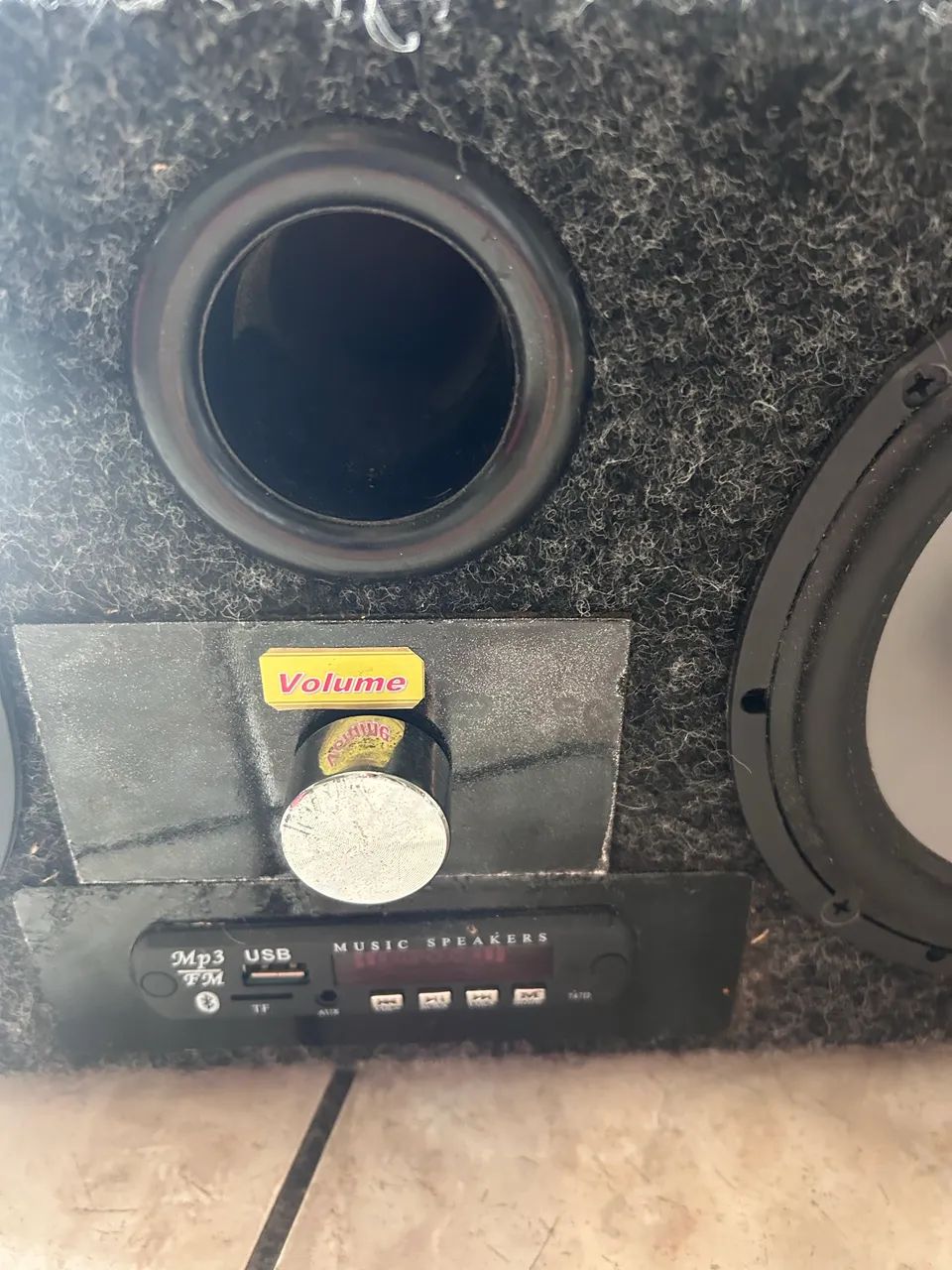 Caixa de som com entrada USB e Bluetooth  - Foto 3