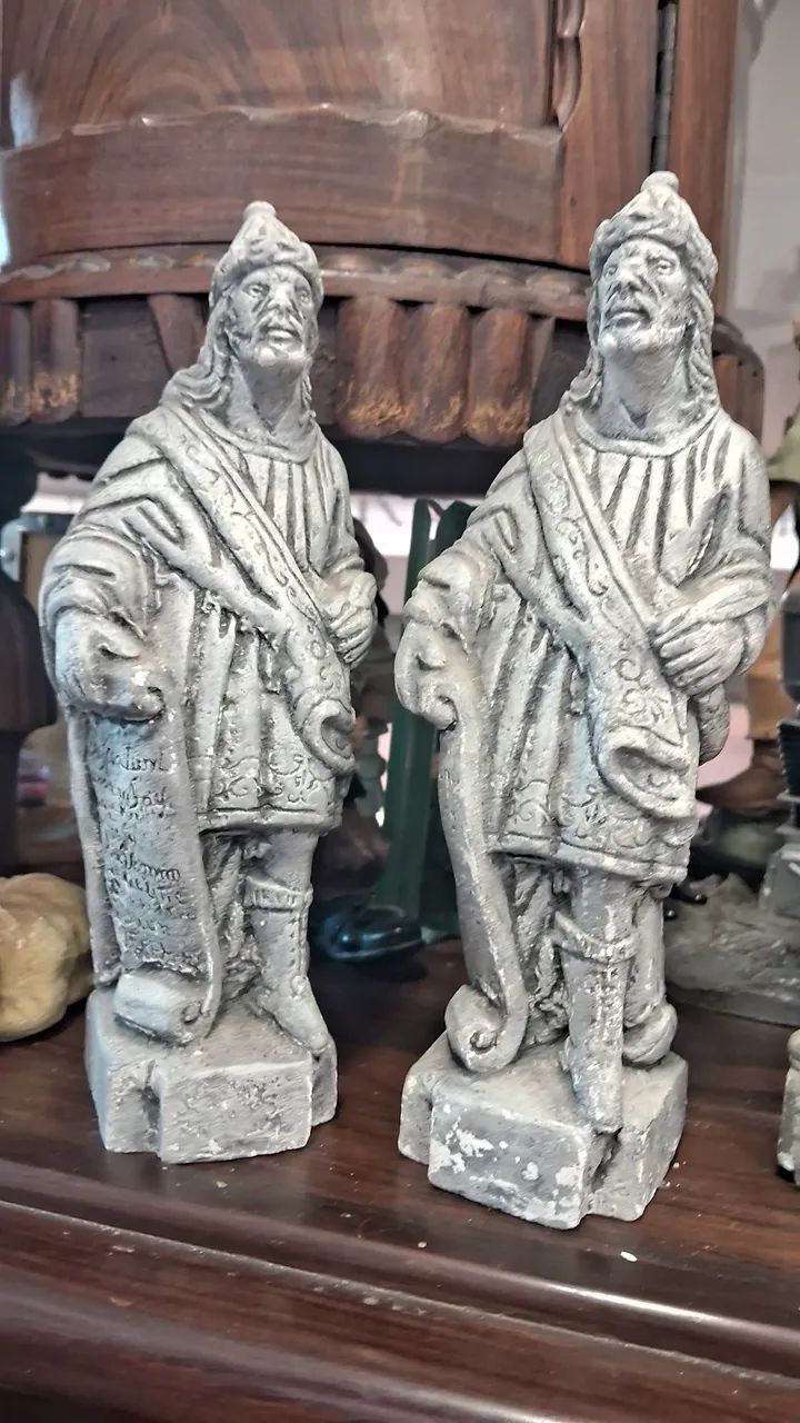 2 Belíssimas Esculturas 
