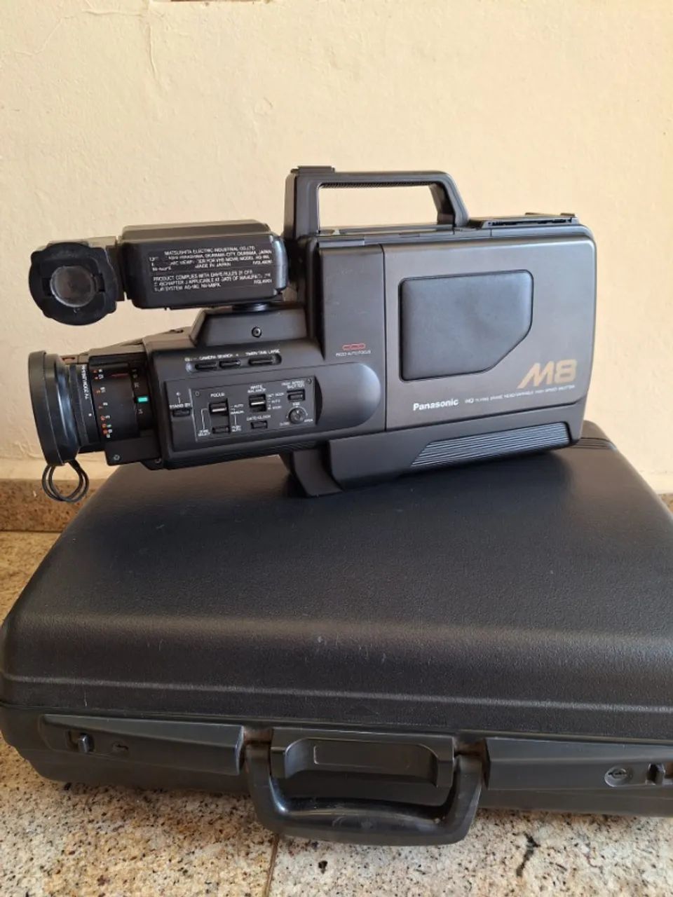 Filmadora Panasonic M8