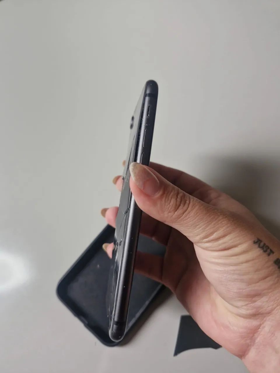 IPHONE 8 - LEIA A DESCRIÇÃO  - Foto 6