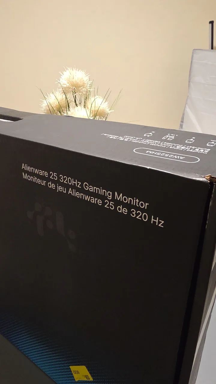 New Alienware 25" Gaming Monitor, 320Hz