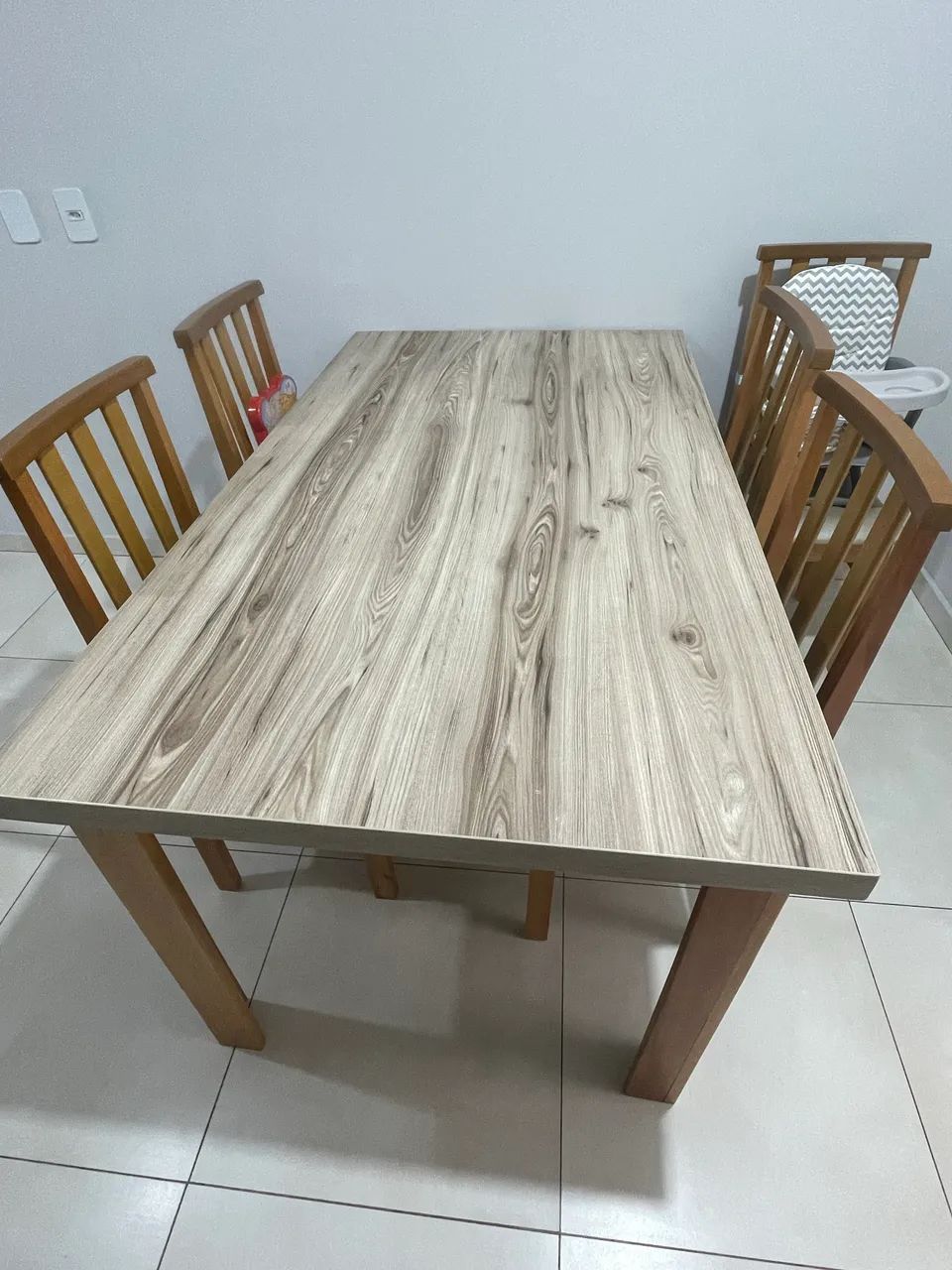 Mesa para 6 cadeiras