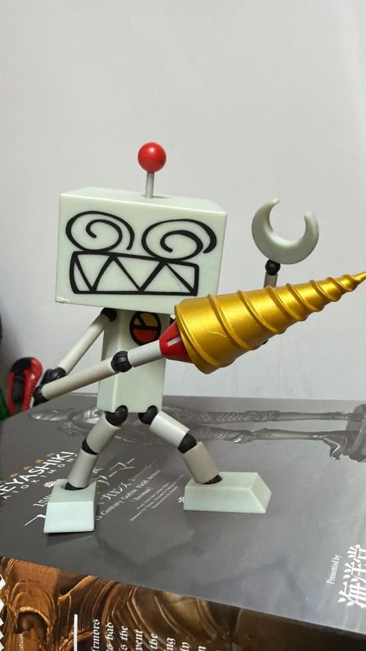 Revoltech Suzuki Yamaguchi Action Figure Boneco - Foto 5