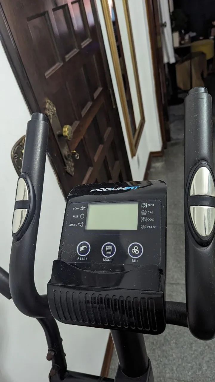Bicicleta Elíptico Podium Fit