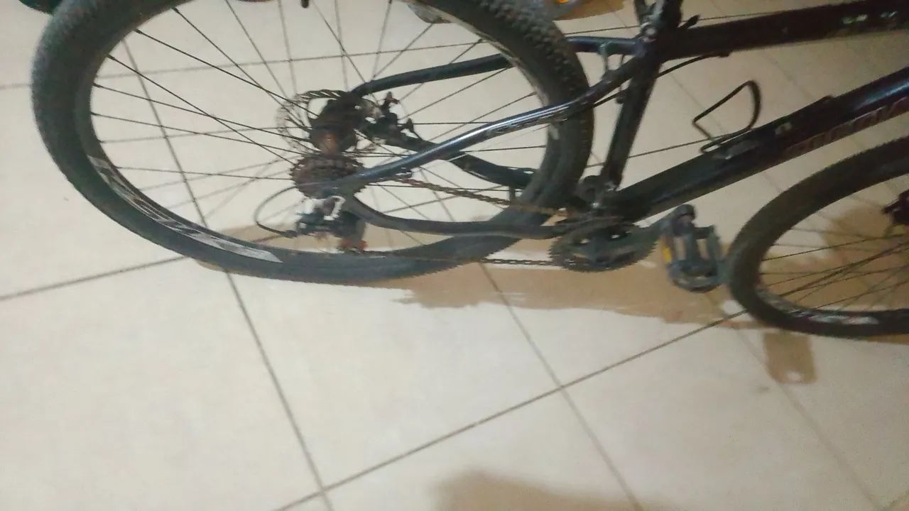 Bicicleta aro 29 par vende troca  - Foto 4