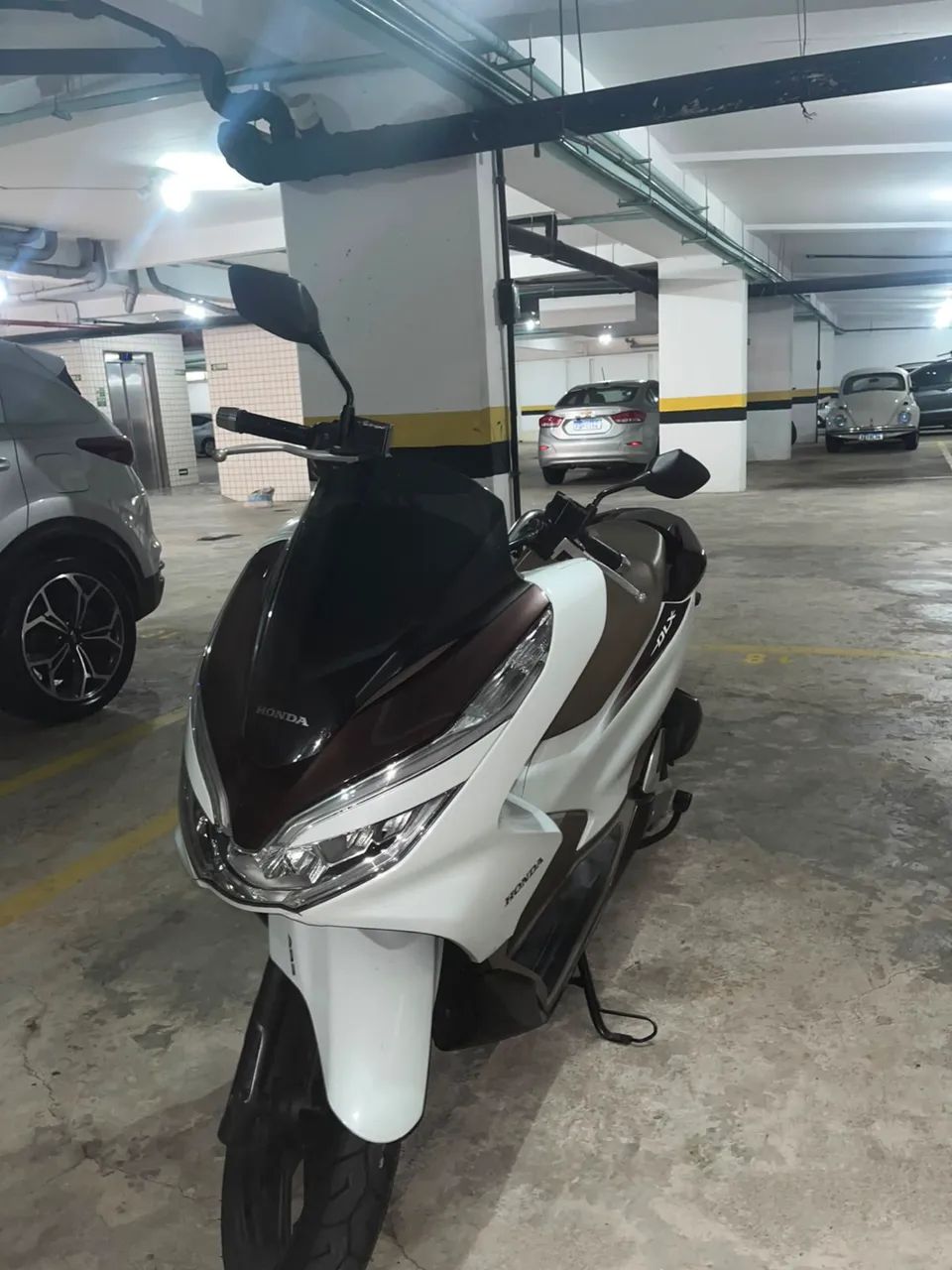 Pcx DLX - Foto 4