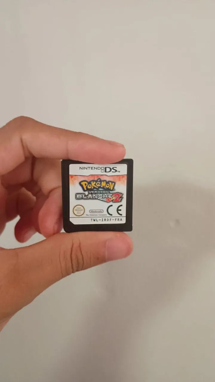 Pokémon White 2 Versão Francesa - Nintendo DS